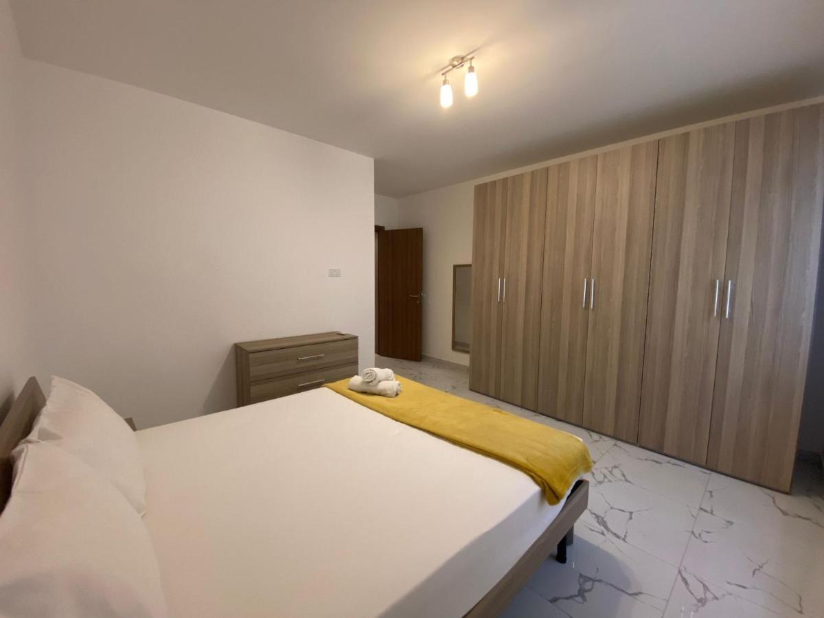 Sliema Centrally Located Apt Exteriör bild